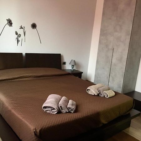 Roma House Alessandrino Exteriör bild